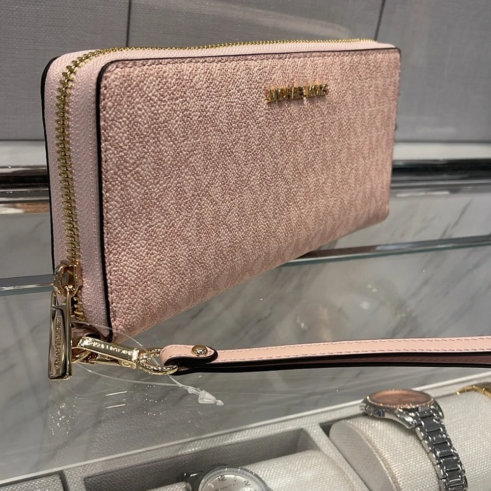 MICHAEL KORS Jet Set Travel Lg Signature Logo Continental Wristlet POWDER BLUSH